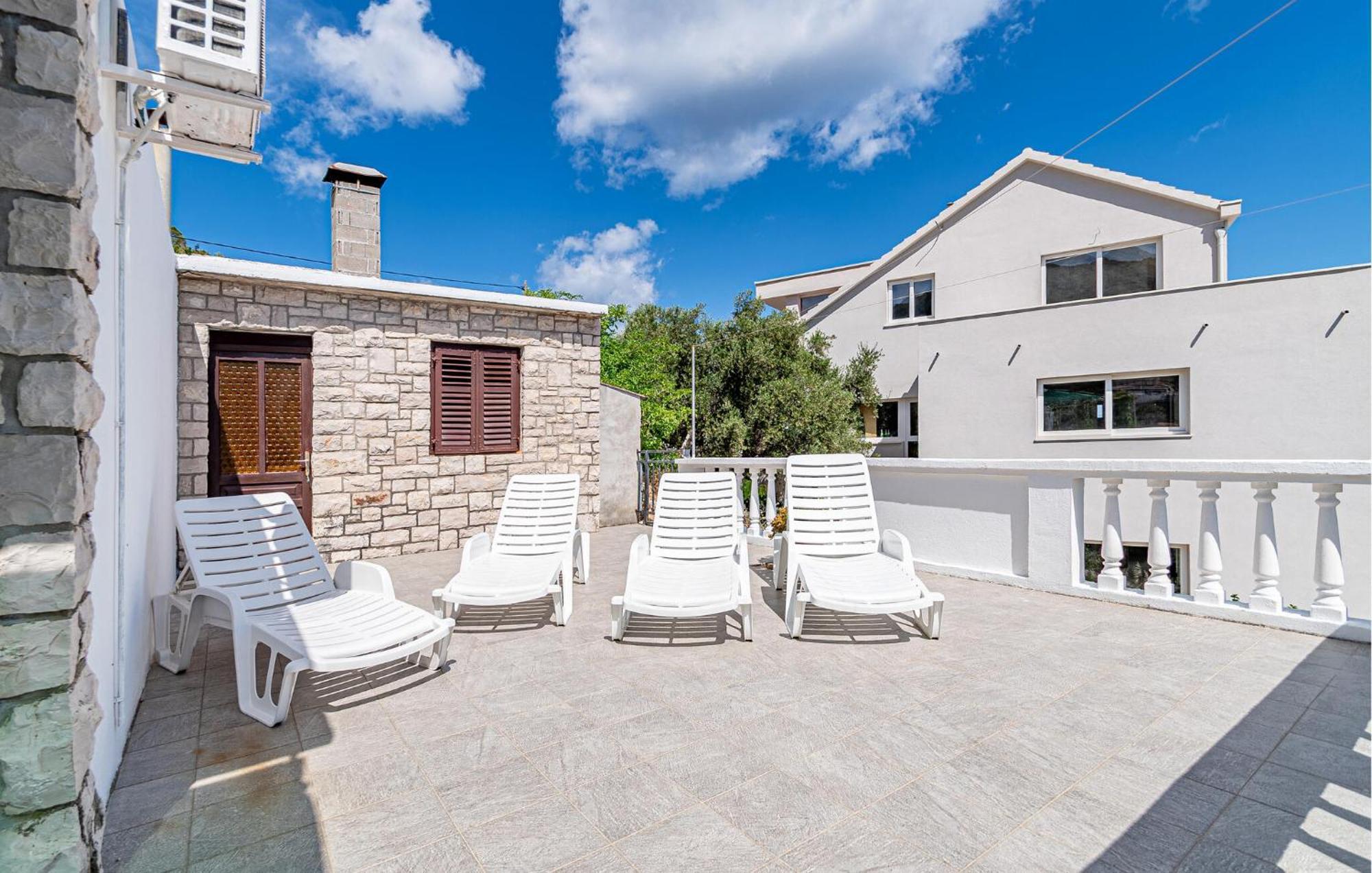 Stunning Home In Crnja Luka With Wifi พริกราดิซา ภายนอก รูปภาพ